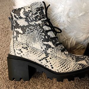 Madden Girl Snakeskin Combat Boot Size 9
